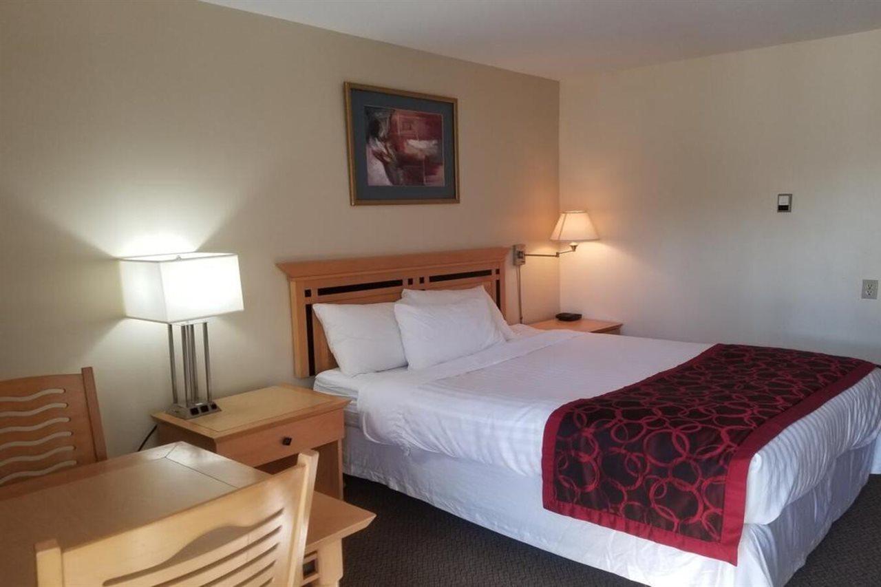 Canada'S Best Value Desert Inn & Suites Cache Creek Exterior foto