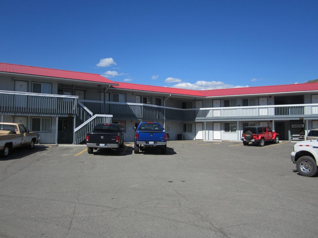 Canada'S Best Value Desert Inn & Suites Cache Creek Exterior foto